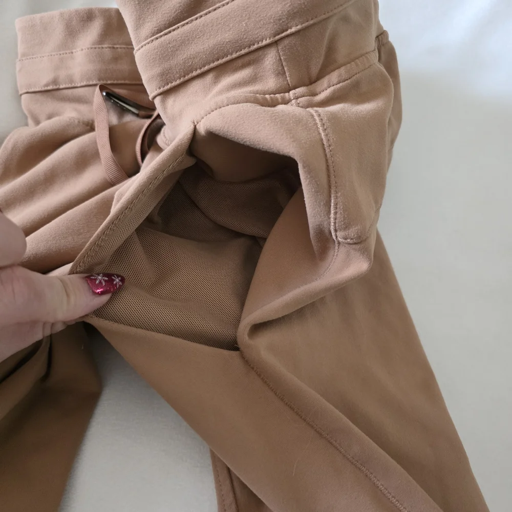 ZYIA Unwind Joggers - Picture 4 of 4
